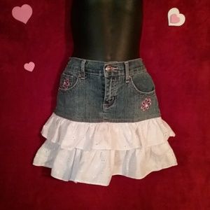 Cherokee Bottoms - GIRLS Cute Denim Skirt with RUFFLE bottom size 6 Cherokee Bottoms - GIRLS Cute Denim Skirt with RUFFLE bottom size 6